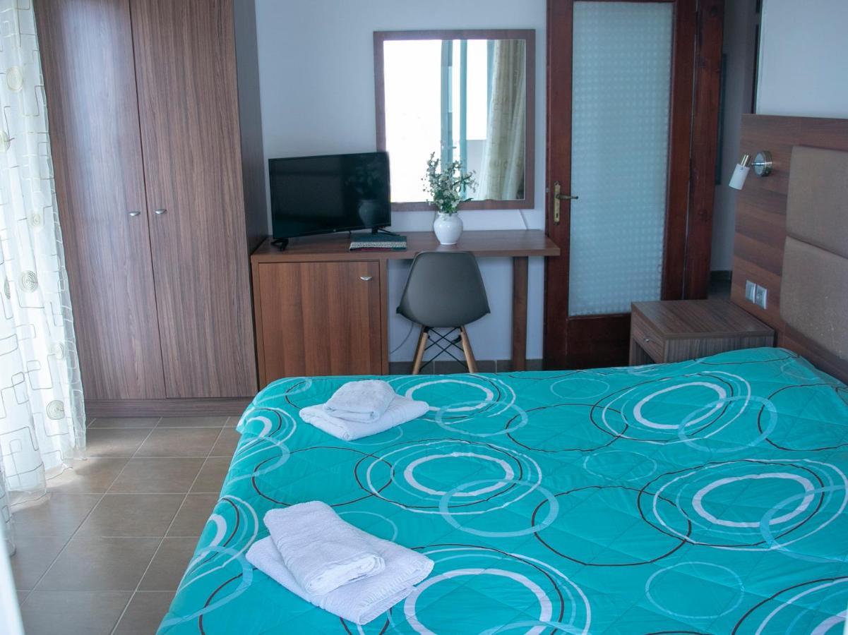 פראליה דיוניסיו Maria Apartments מראה חיצוני תמונה