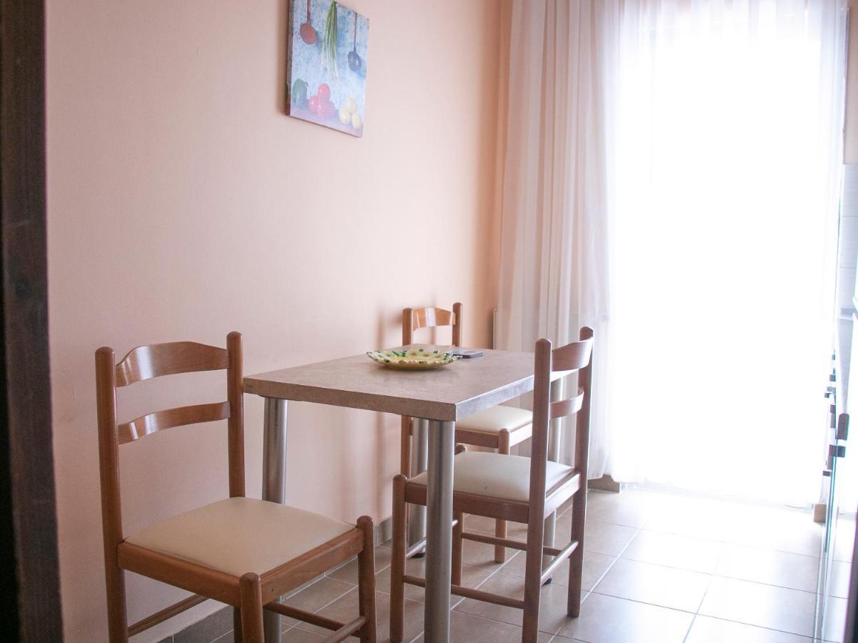 פראליה דיוניסיו Maria Apartments מראה חיצוני תמונה