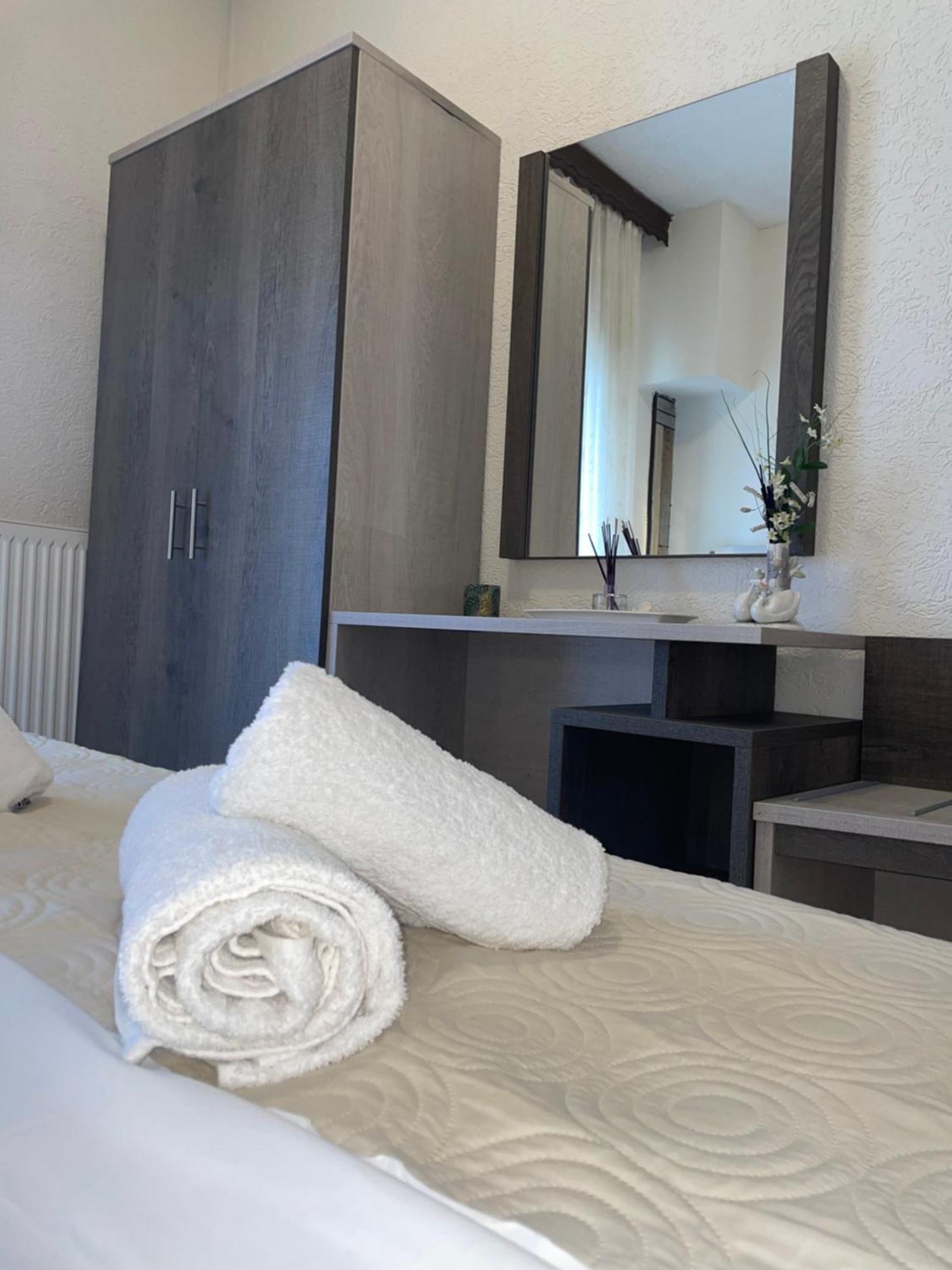 פראליה דיוניסיו Maria Apartments מראה חיצוני תמונה