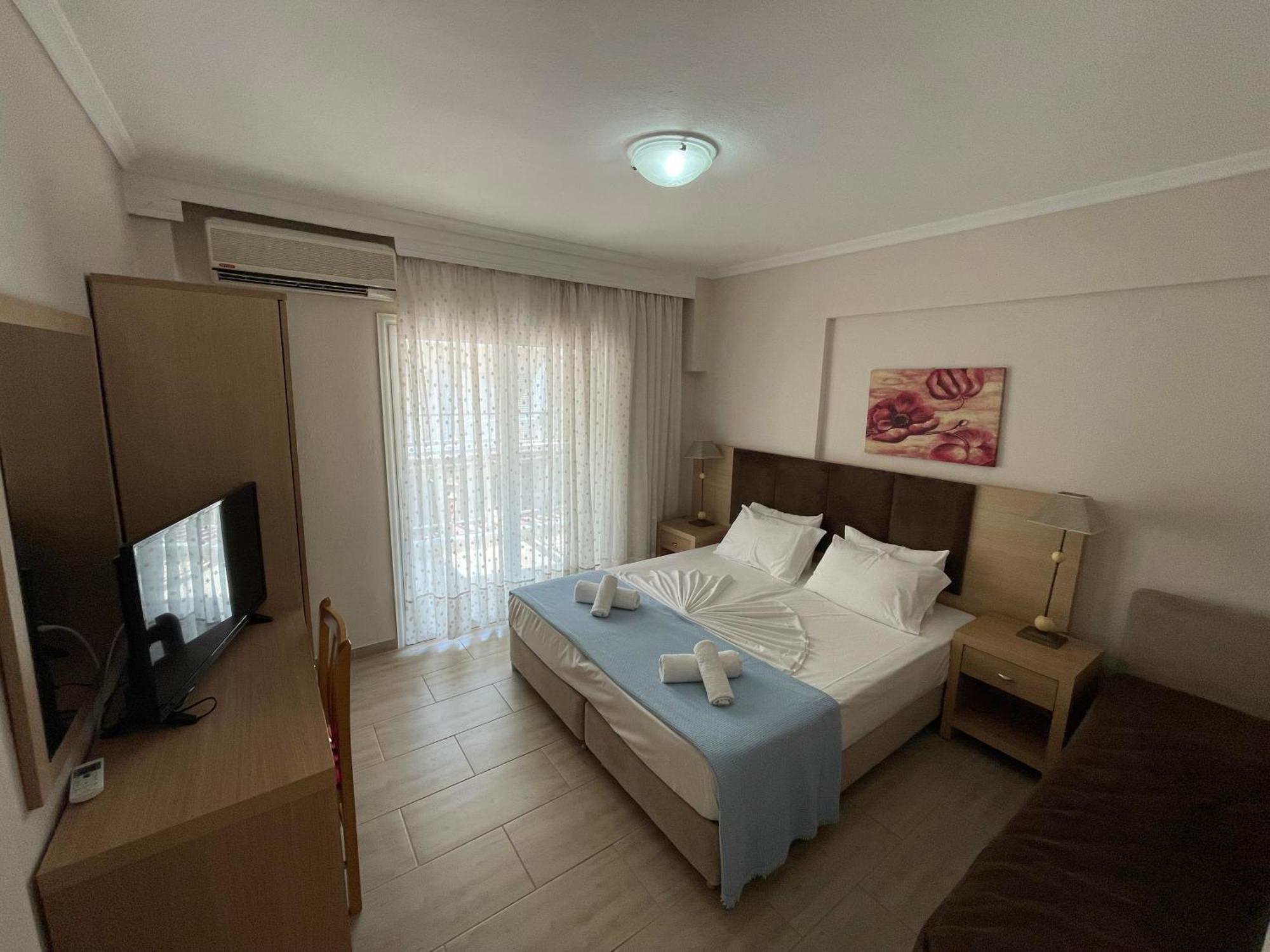 פראליה דיוניסיו Maria Apartments מראה חיצוני תמונה