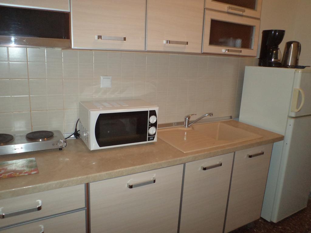 פראליה דיוניסיו Maria Apartments חדר תמונה